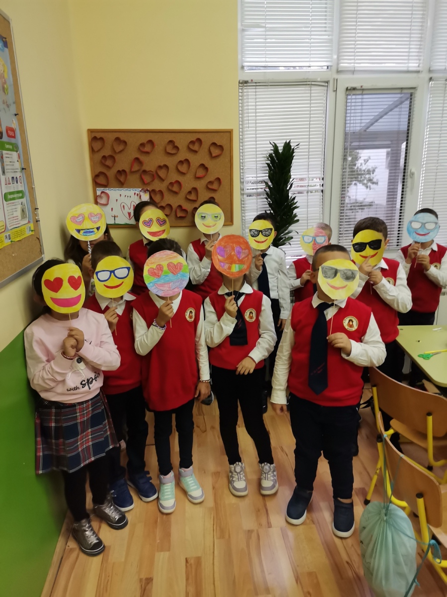 СВЕТОВЕН ДЕН НА УСМИВКАТА