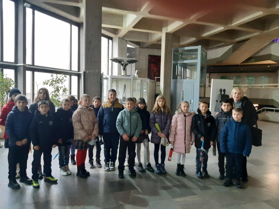 Вълнуващо пътешествие в историята за 3.г клас 