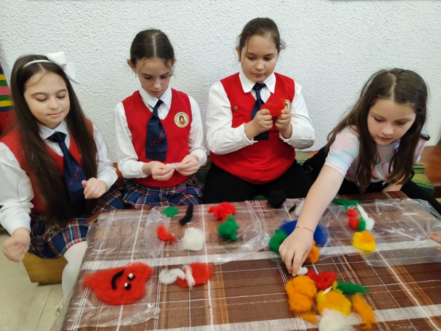 Когато традициите оживяват в детските ръце